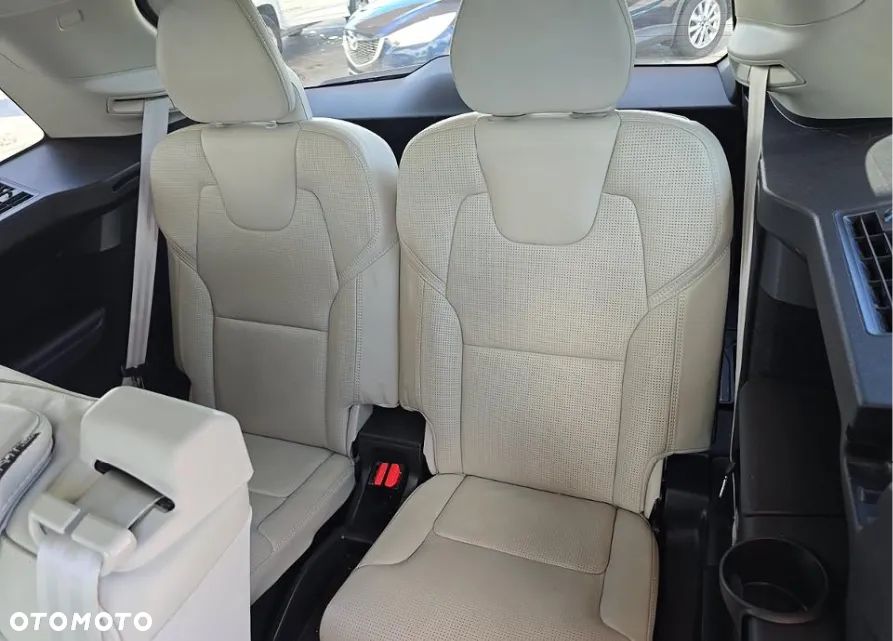Volvo XC 90 T6 AWD Geartronic Inscription - 11