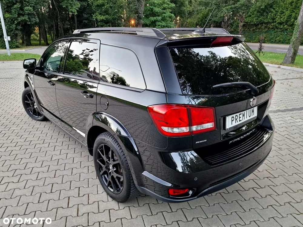 Fiat Freemont 2.0 Multijet 16V DPF Automatik Allrad Black Code - 19
