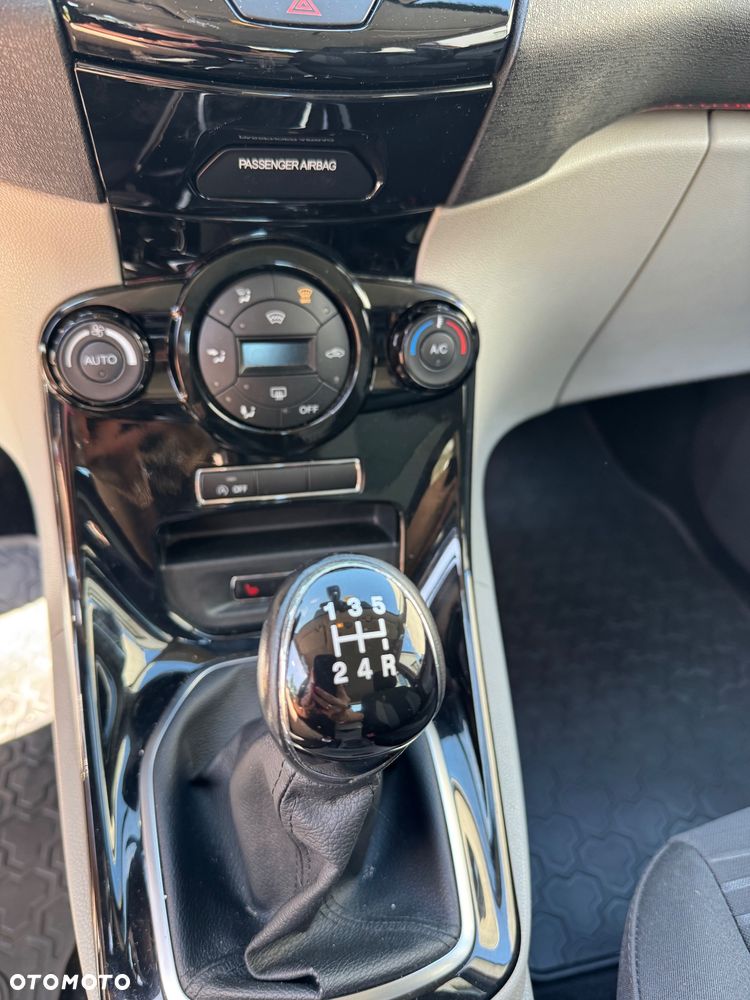 Ford Fiesta 1.0 EcoBoost Titanium ASS - 12