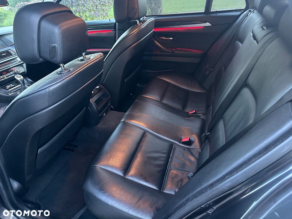 BMW Seria 5 520d - 19