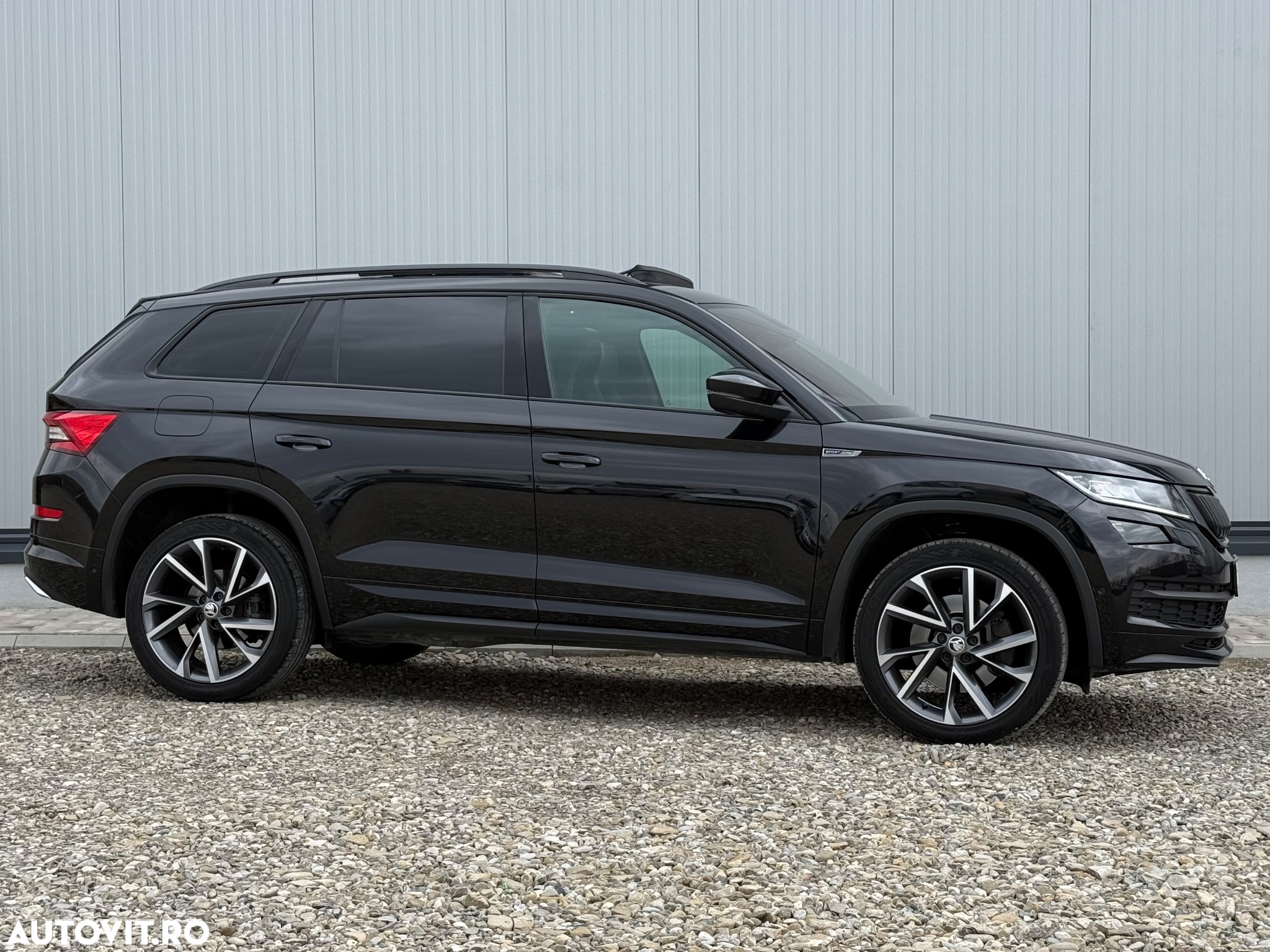 Skoda Kodiaq 2.0 TDI 4X4 DSG Sportline - 9