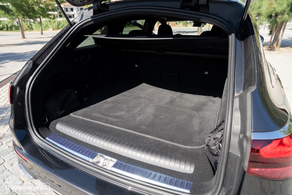 Mercedes-Benz E 300 e Station - 53