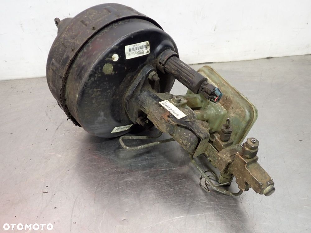 SERWO POMPA HAMULCOWA JEEP GRAND CHEROKEE I - 6