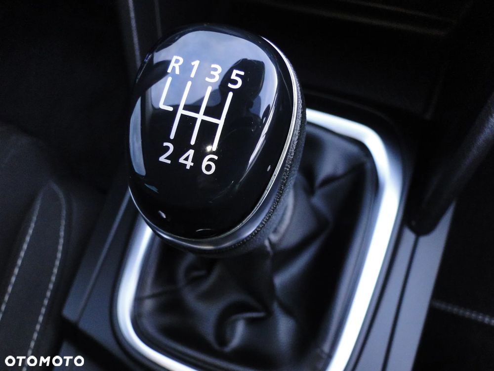 Renault Megane 1.2 16V TCe Energy Limited - 26