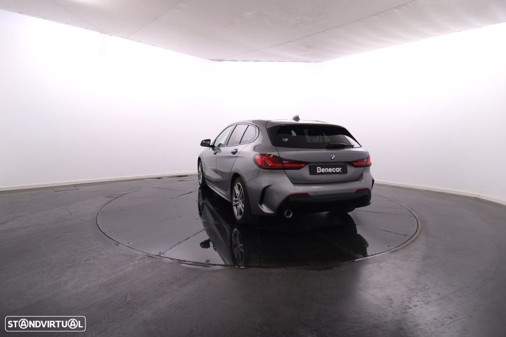 BMW 116 d Pack Desportivo M Auto - 5