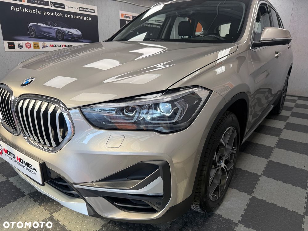 BMW X1 xDrive20i - 27