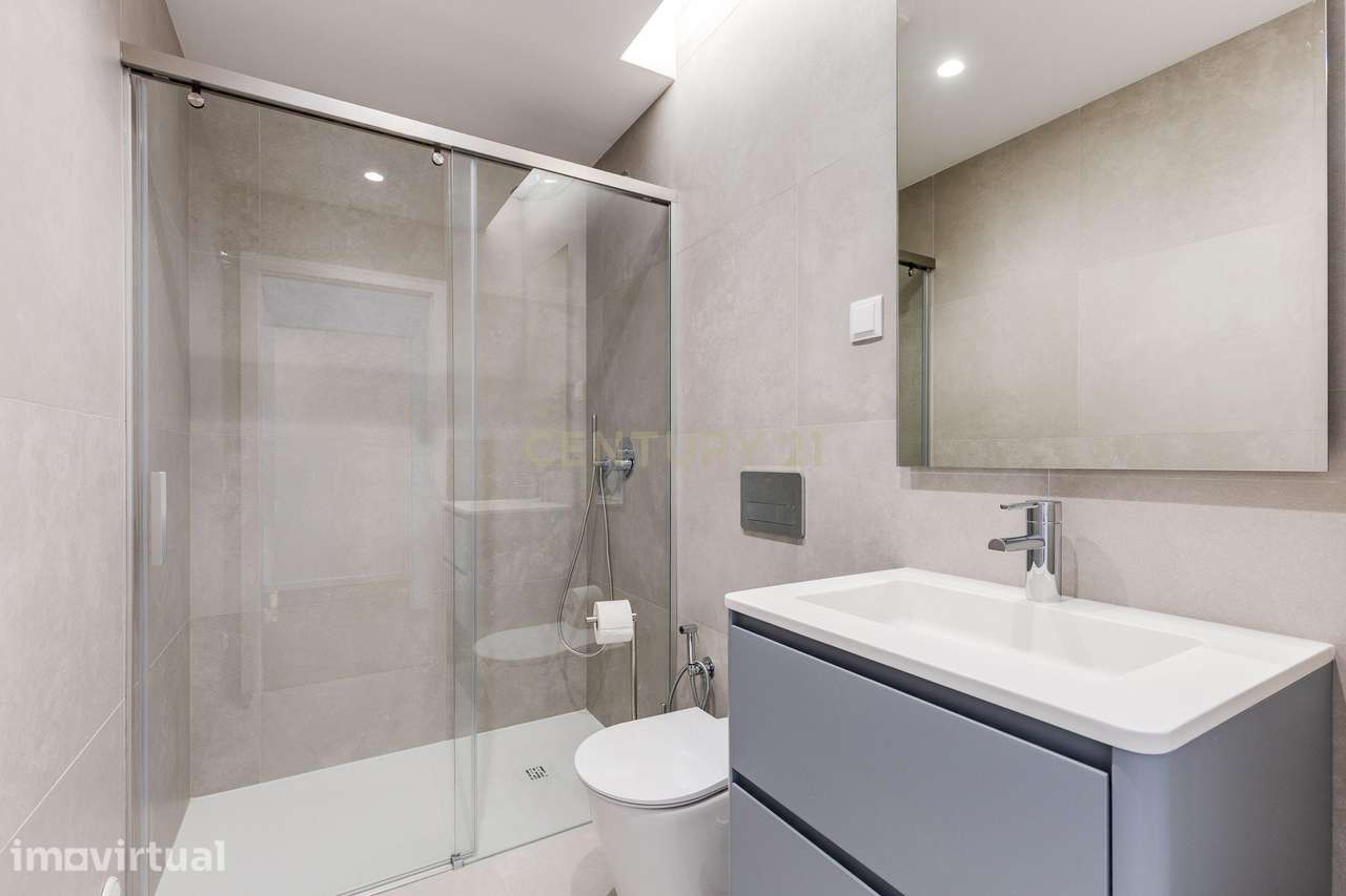 Fantástico Apartamento T2 Totalmente Mobiliado no Empreendimento Villa - Grande imagem: 4/24