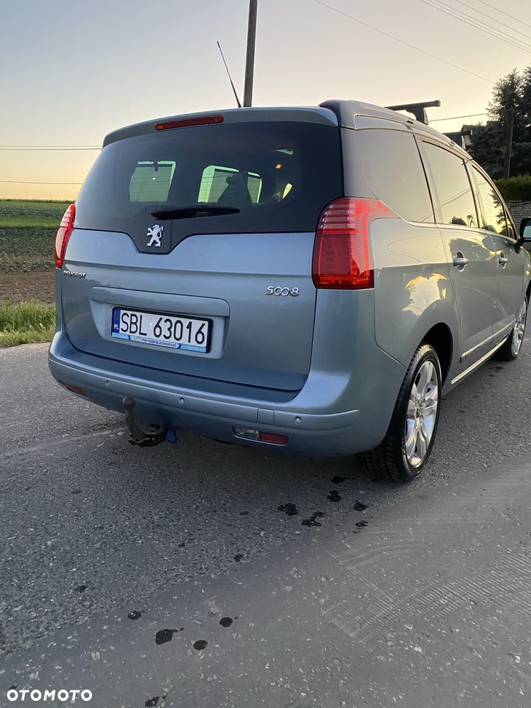 Peugeot 5008 - 3