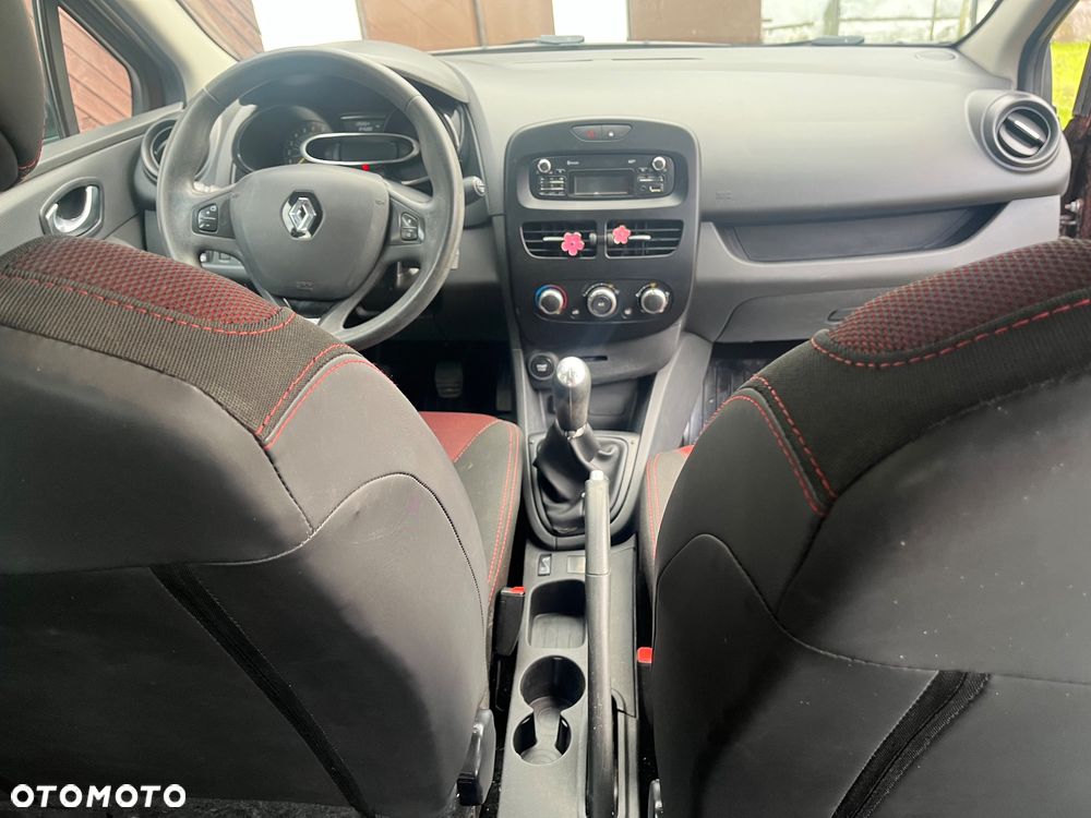 Renault Clio 1.2 16V Alize - 9