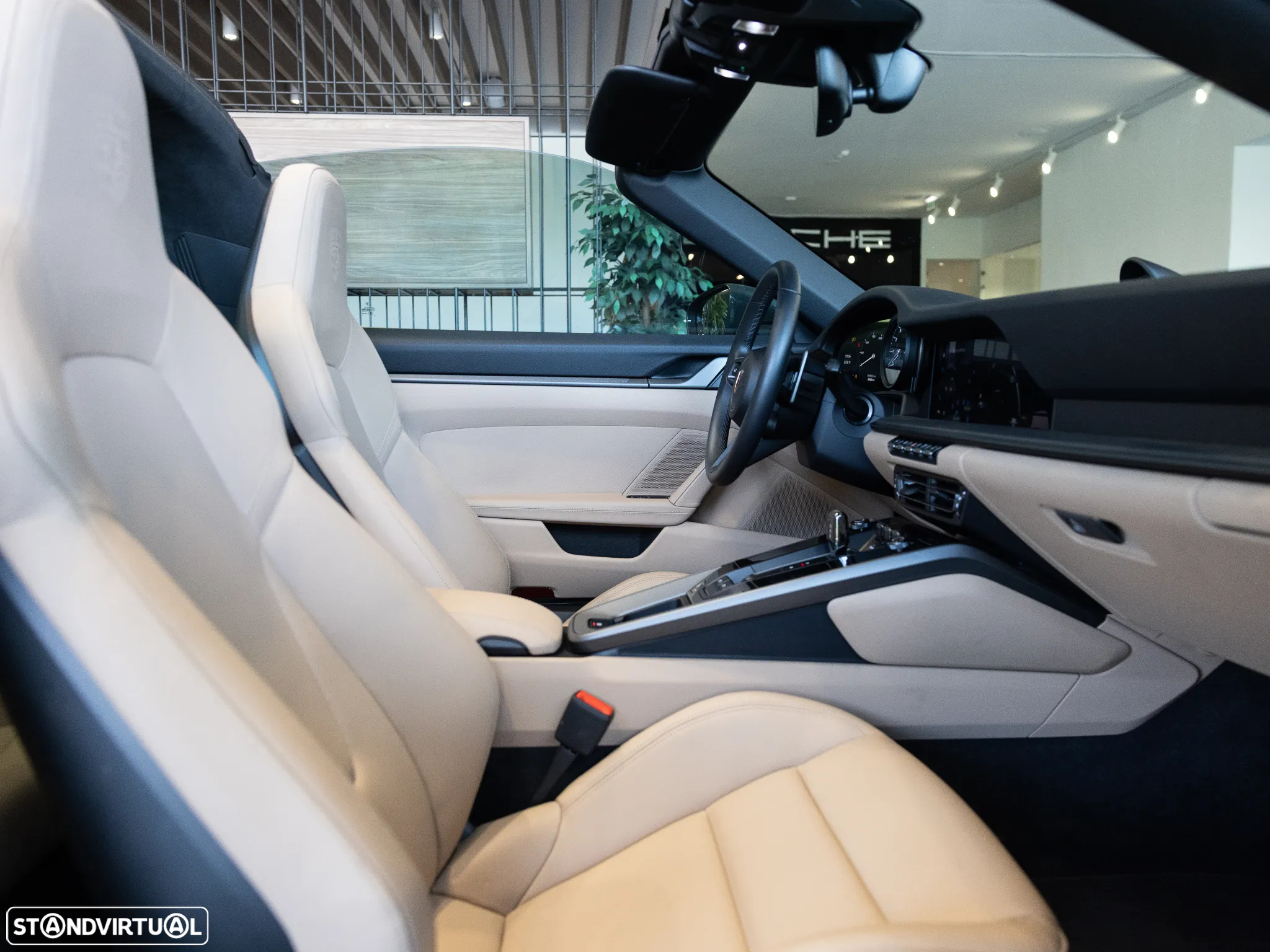 Porsche 911 (992) Targa 4 PDK - 49