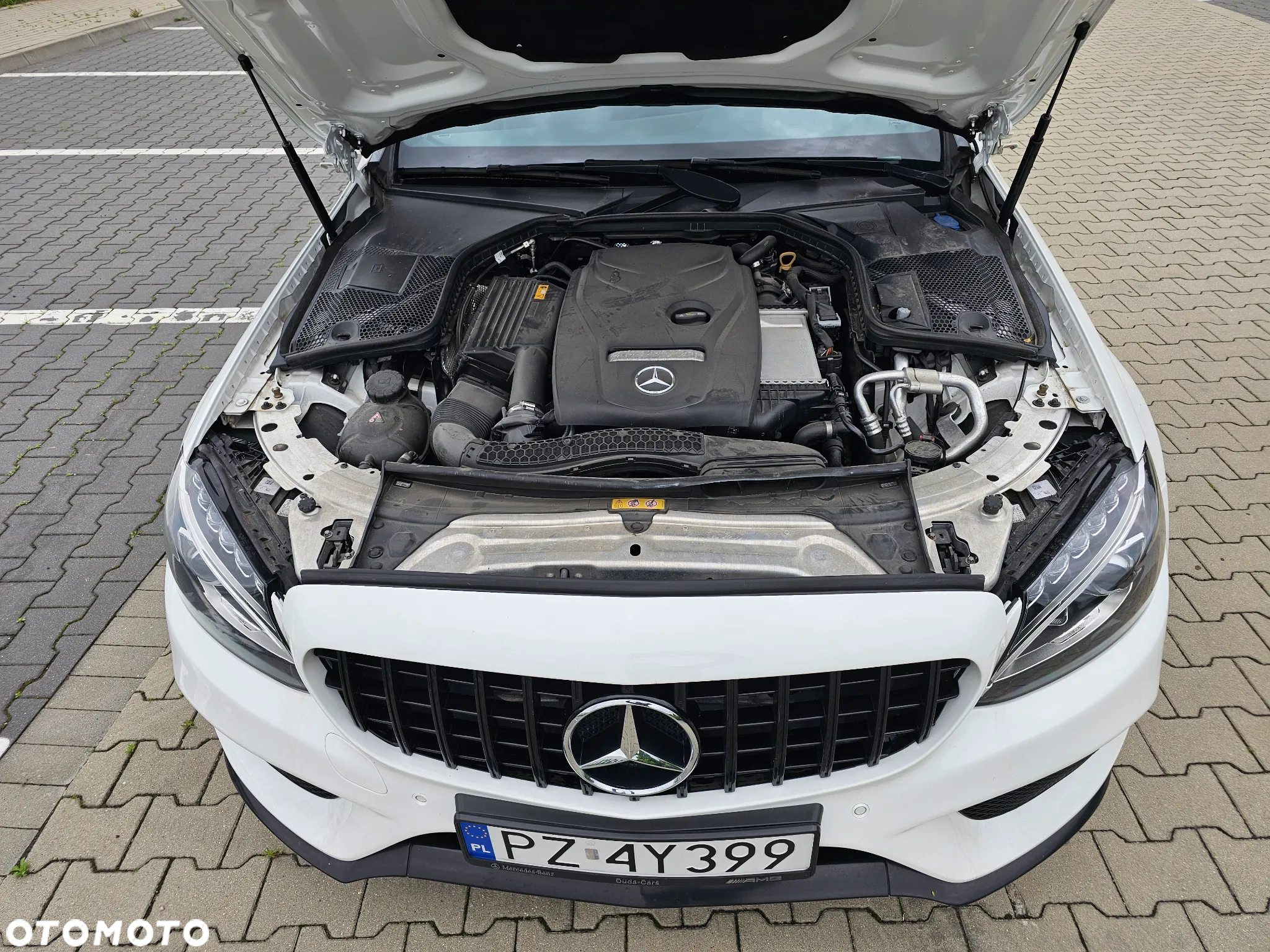Mercedes-Benz Klasa C 200 9G-TRONIC AMG Line - 19