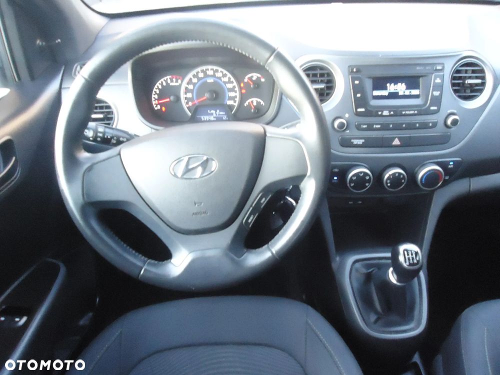 Hyundai i10 1.0 GO - 11