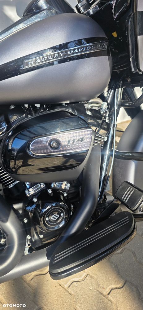 Harley-Davidson Touring Road Glide - 3