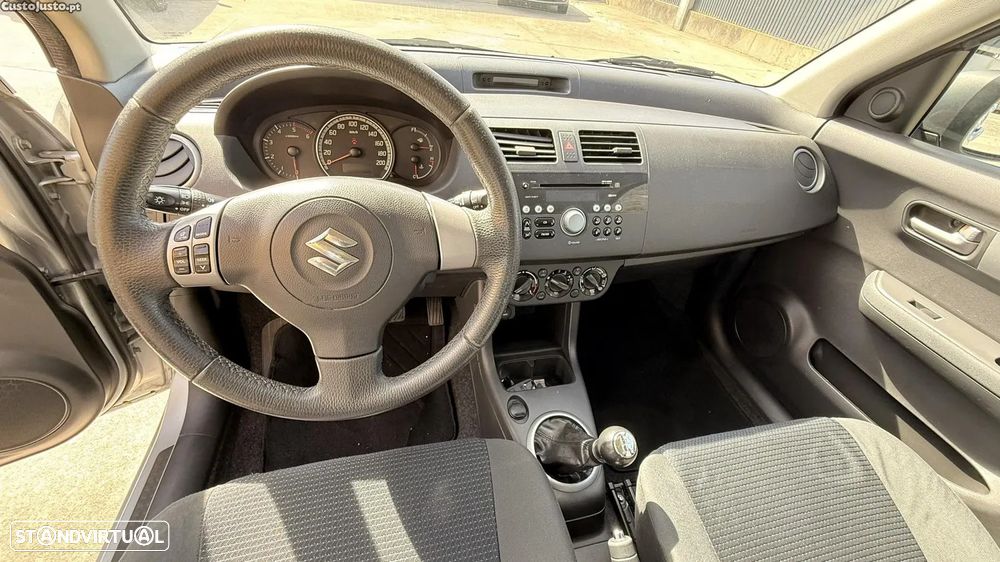 Suzuki Swift 1.3 DDiS GLX - 3