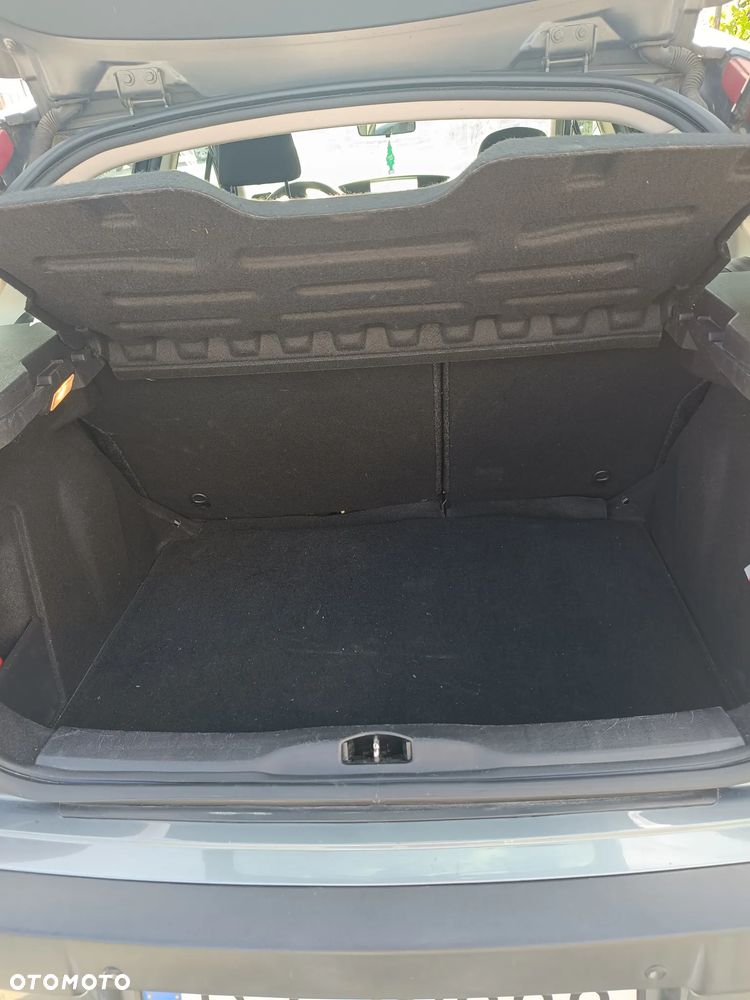 Citroën C4 1.6 HDi Advance - 4