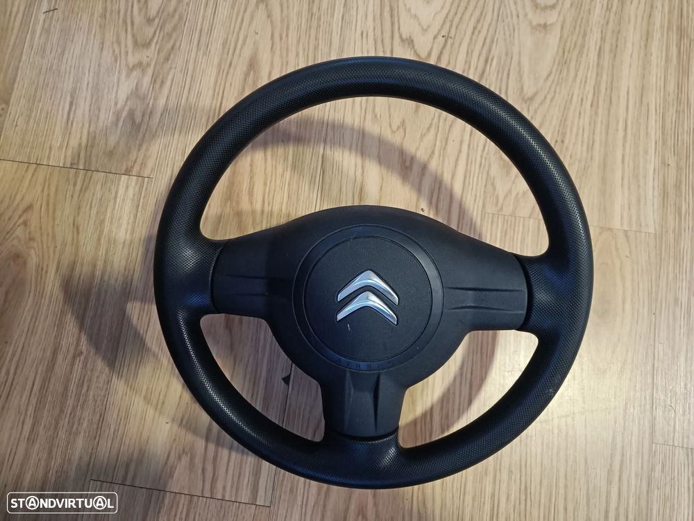 Volante Citroen C1 2006 - 1