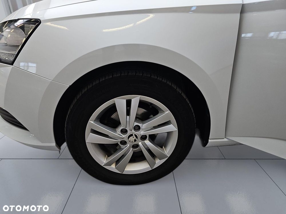Skoda Fabia 1.0 TSI Ambition - 34