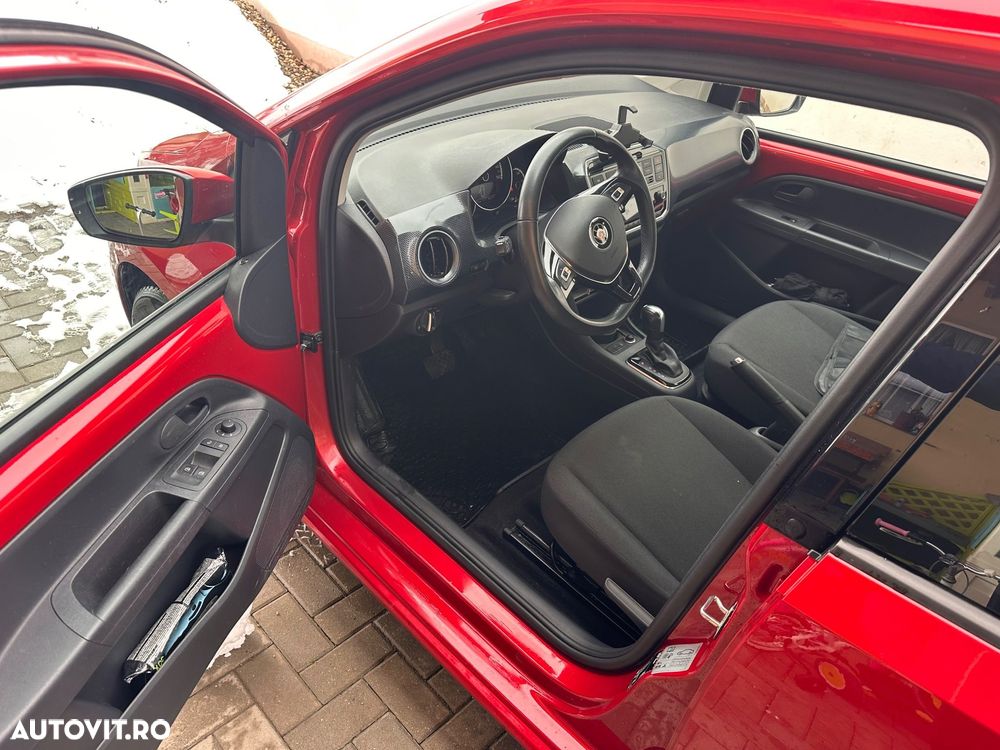 Volkswagen up! - 5