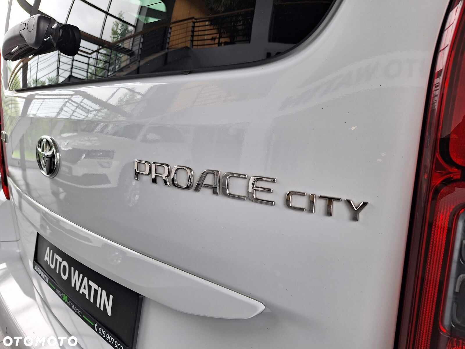 Toyota Proace City Verso 1.5 D-4D Business - 8