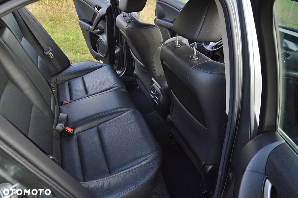Honda Accord 2.4 Executive - 15