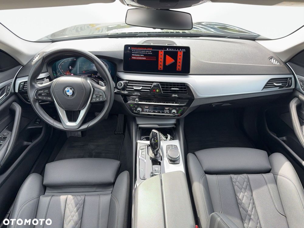 BMW Seria 5 - 17