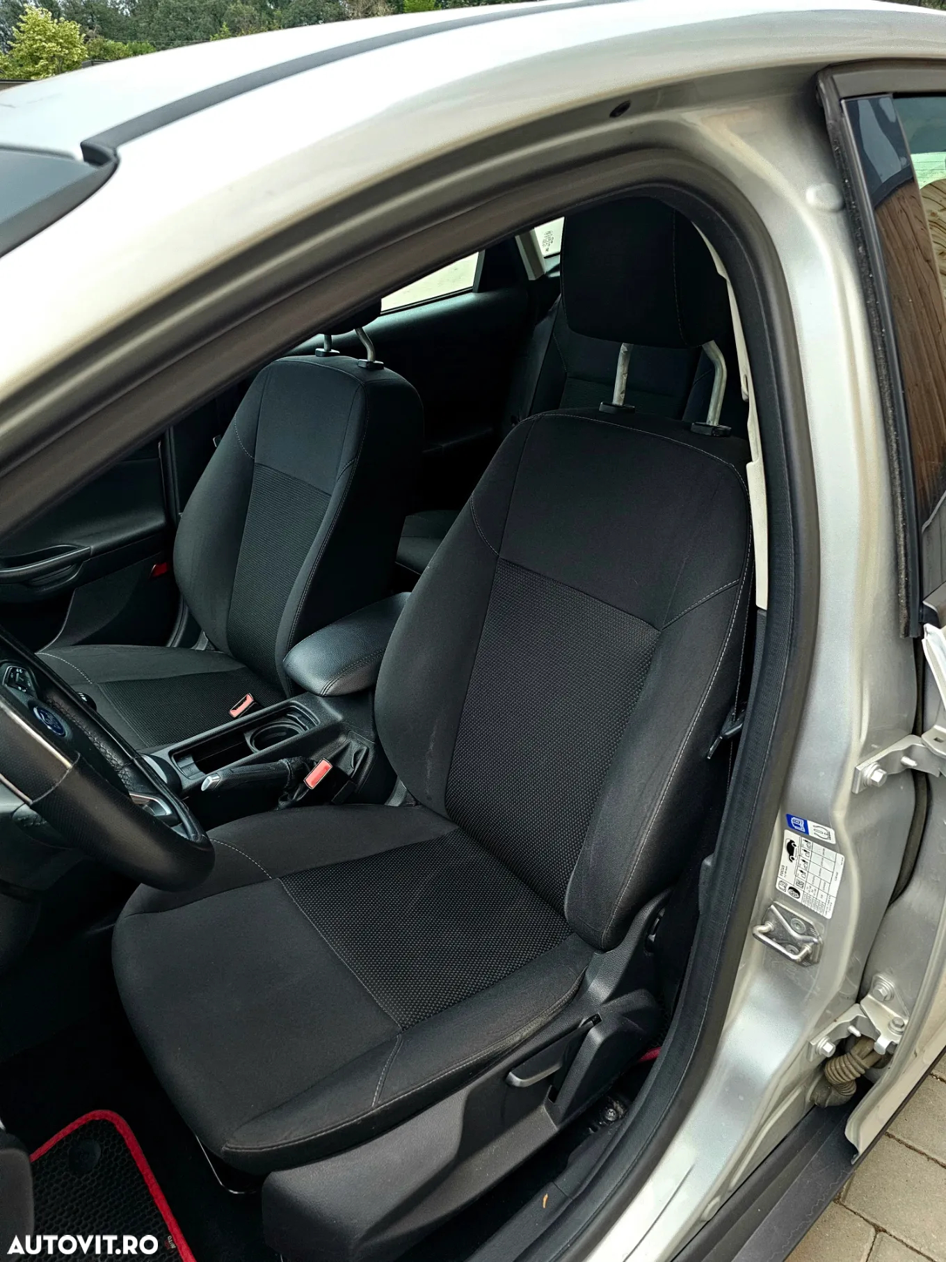 Ford Focus 1.0 EcoBoost Trend - 6