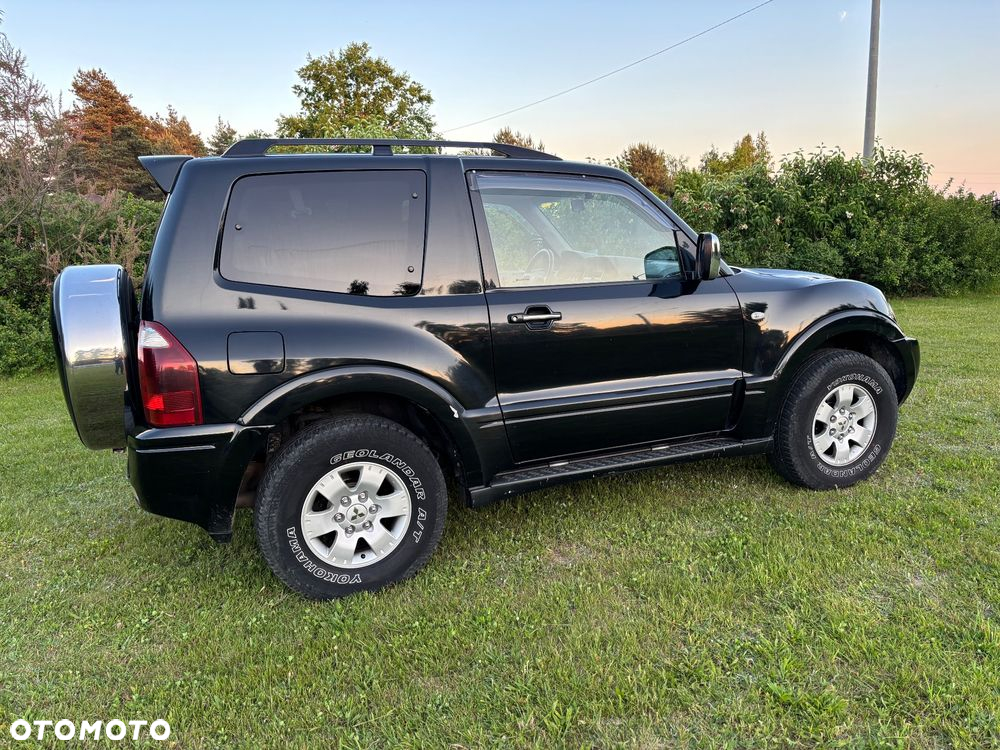 Mitsubishi Pajero 3.2 DID 5os (lea) - 26