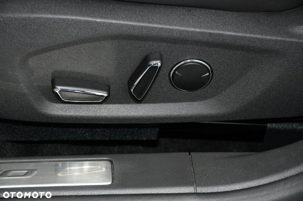Ford Mondeo - 20