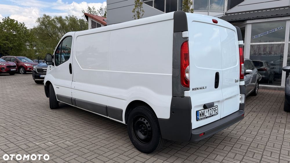 Renault Trafic - 8
