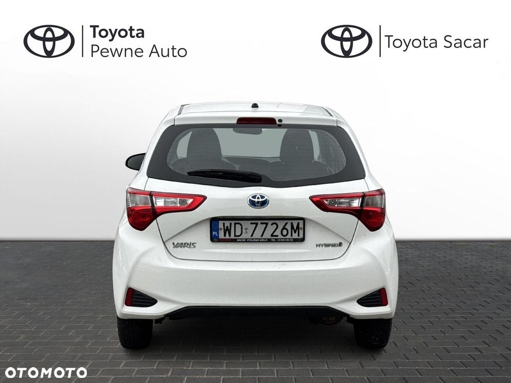 Toyota Yaris - 4