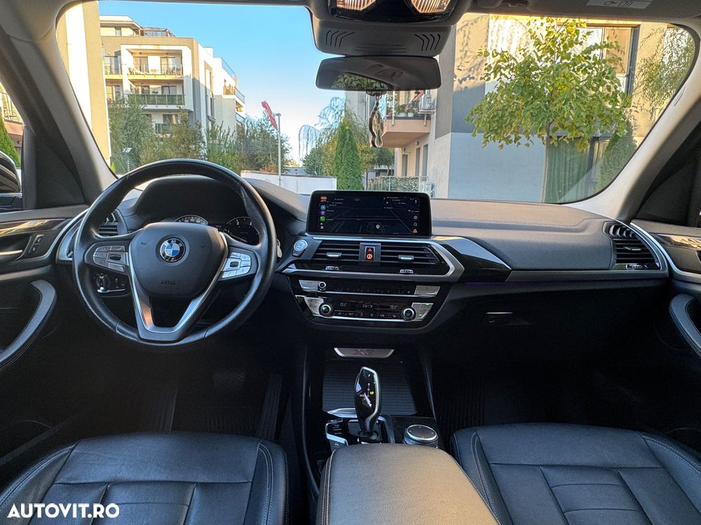 BMW X3 xDrive20d AT Luxury Line - 7