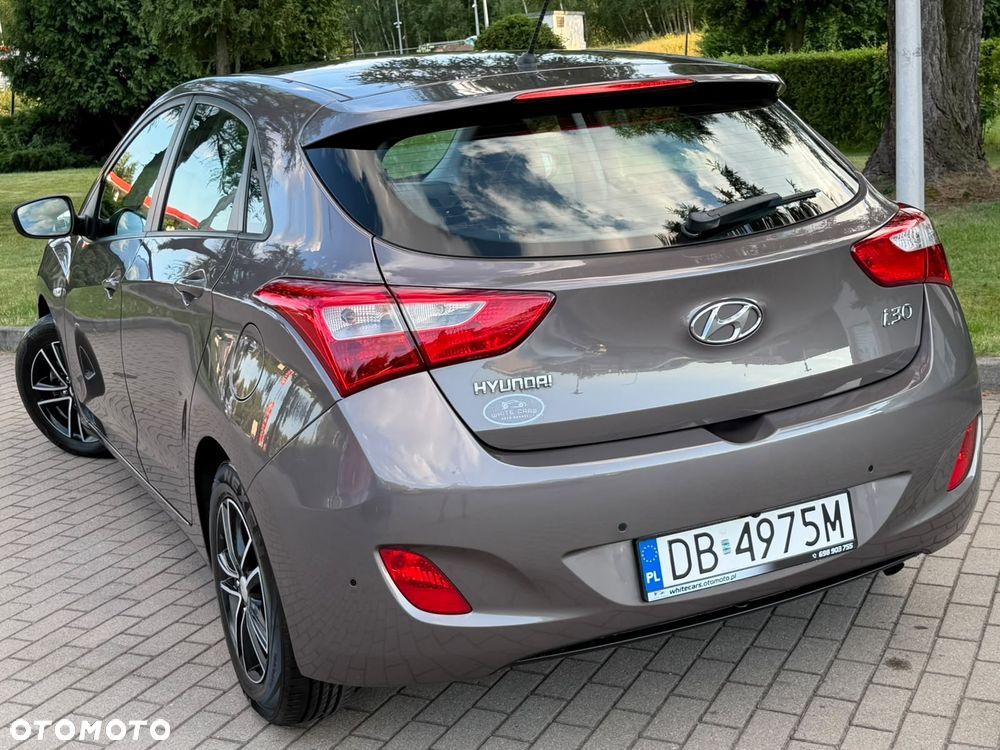 Hyundai i30 1.4 Fifa World Cup Edition - 22