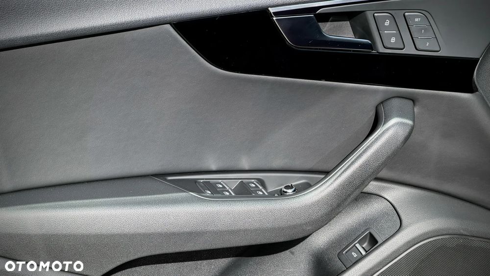 Audi A5 Sportback 2.0 TDI quattro S tronic - 15
