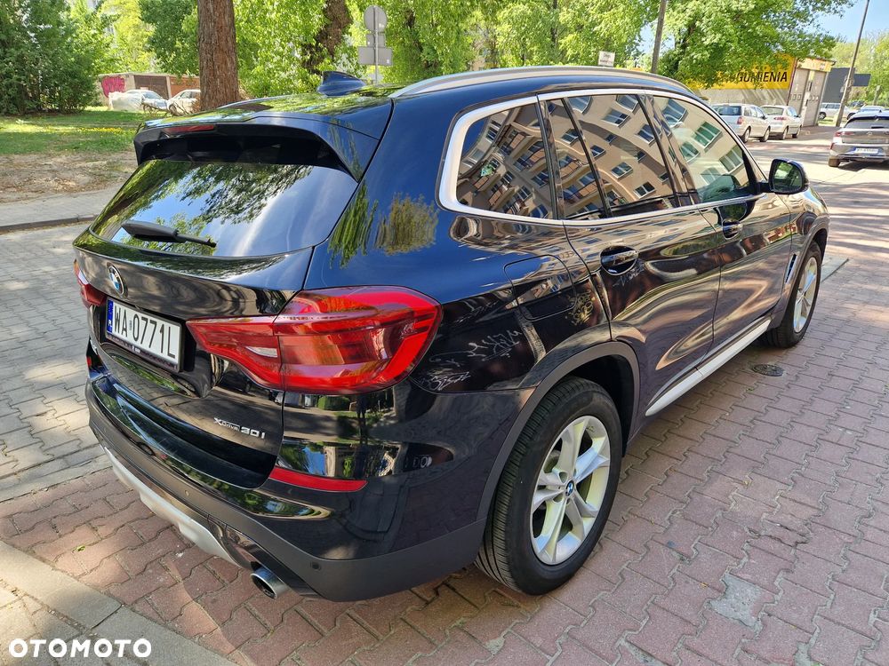 BMW X3 xDrive30i GPF Luxury Line - 5