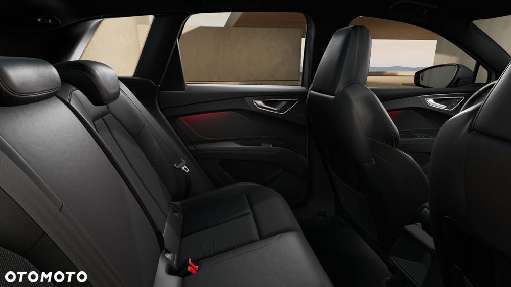 Audi Q4 e-tron - 11