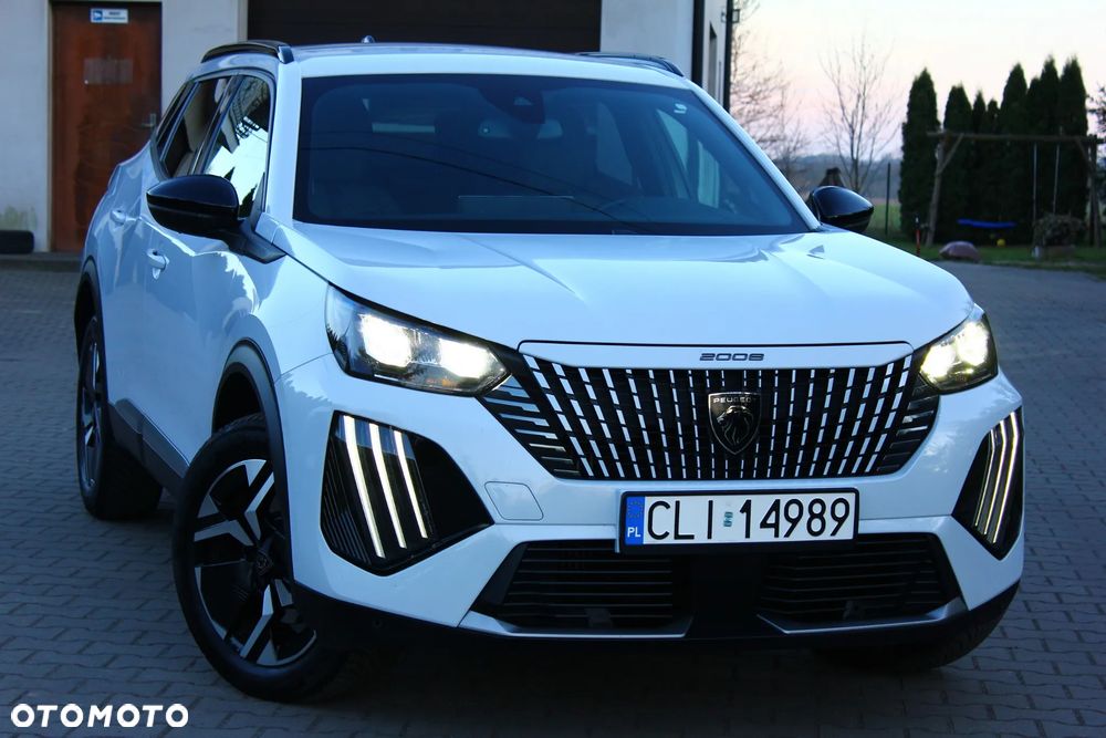 Peugeot 2008 1.5 BlueHDi Allure S&S EAT8 - 4