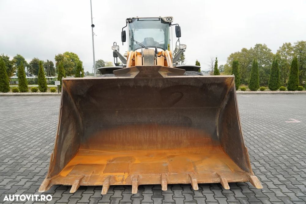 JCB L 576 XPower / ÎNCĂRCĂTOR FRONTAL TELESCOPIC / CAPACITATE CUPA 4,7 M³ - 13