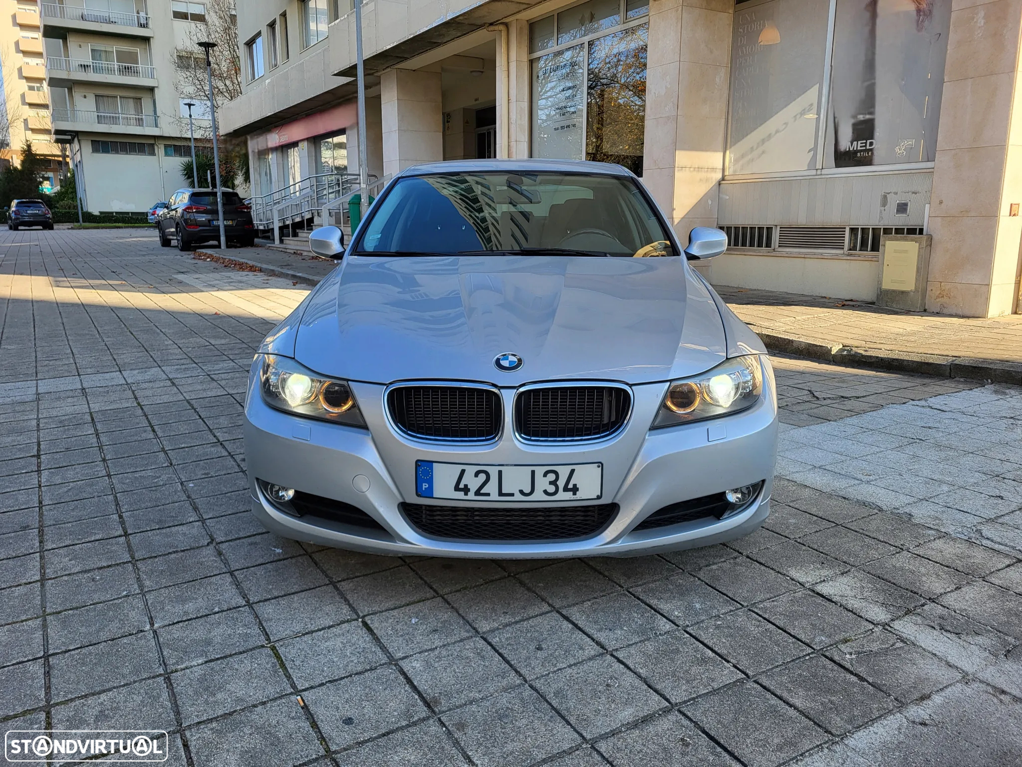 BMW 318 d LifeStyle - 2