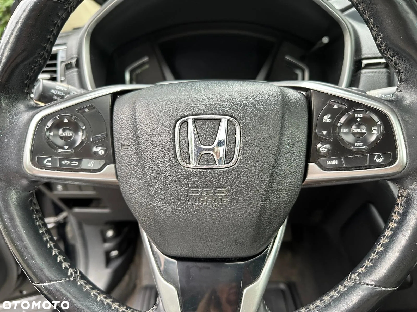 Honda CR-V 1.5 Executive (Honda Connect+) CVT - 10