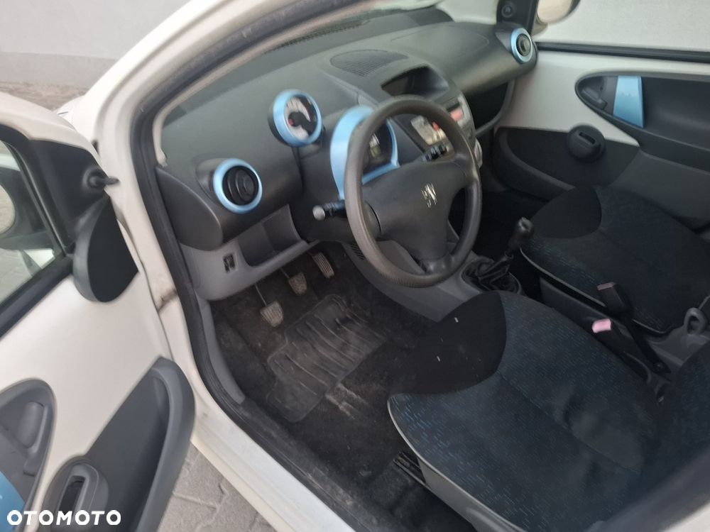 Peugeot 107 - 5