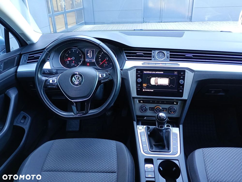 Volkswagen Passat 1.4 TSI BMT Trendline - 6