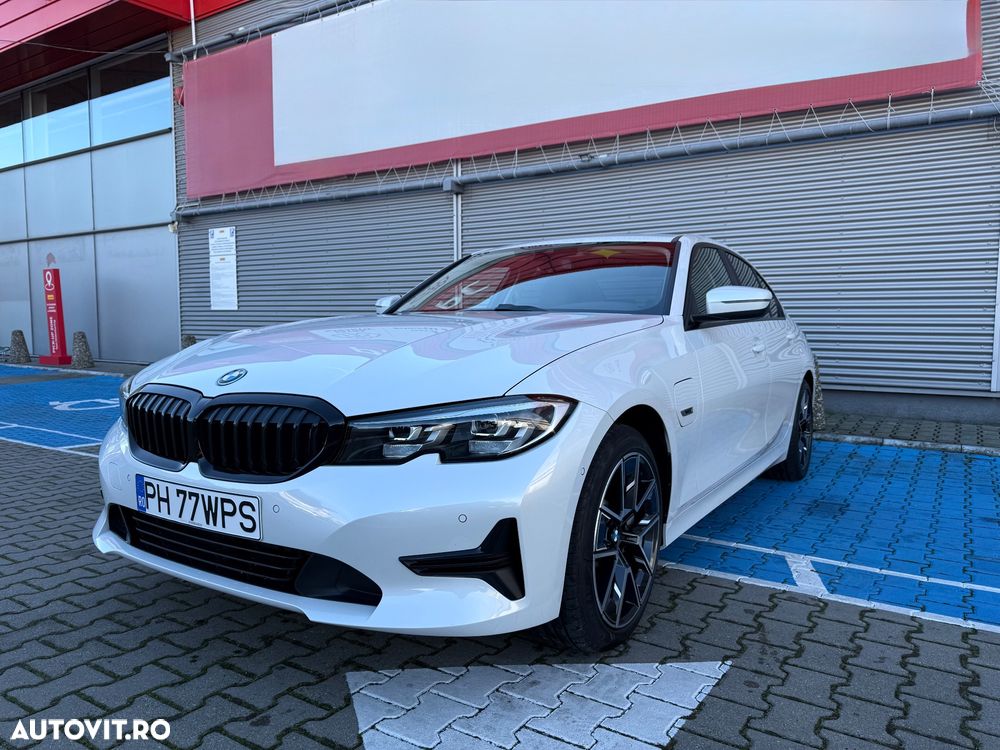 BMW Seria 3 330e AT PHEV - 2