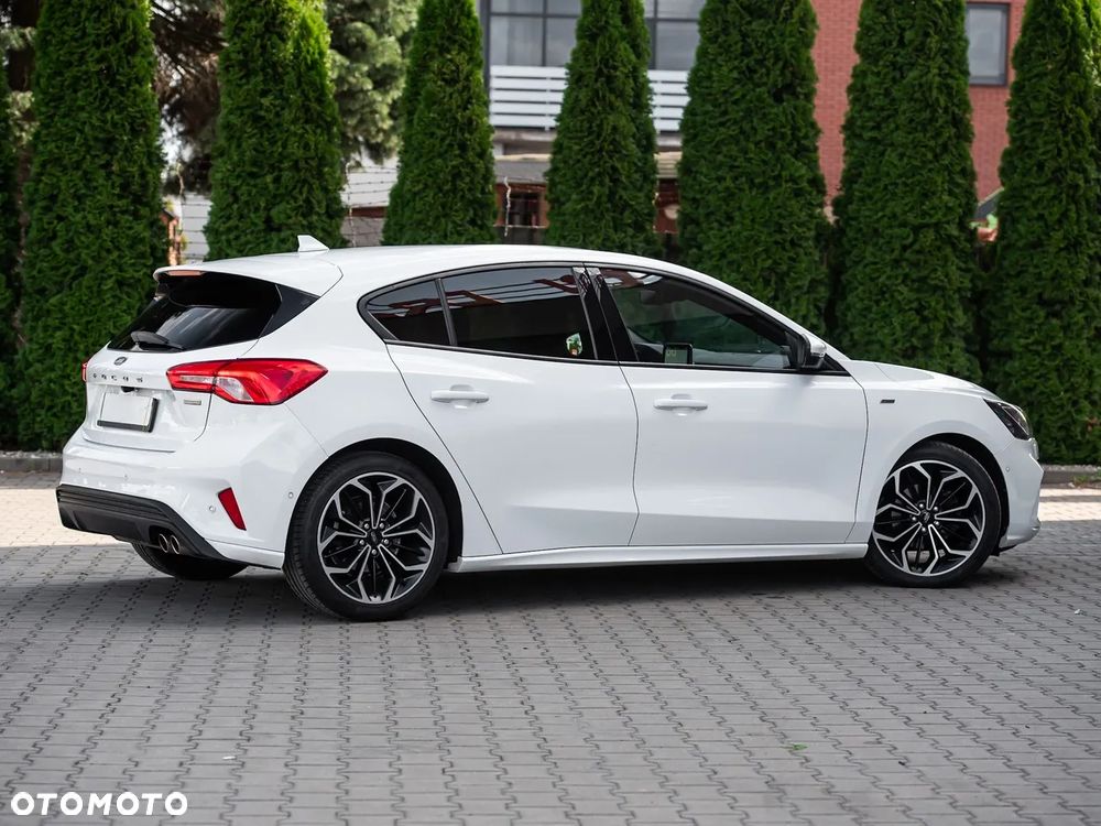 Ford Focus 1.0 EcoBoost ST-Line - 14