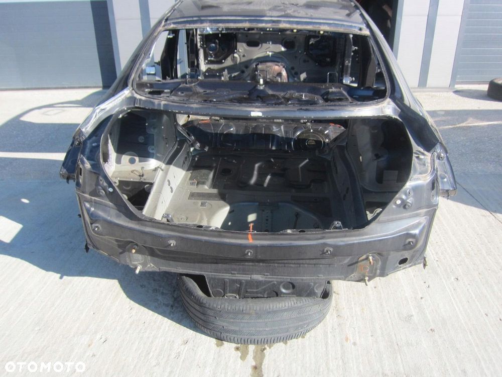 BMW 6 F06 GRAN ĆWIARTKA LEWA TYLNA BŁOTNIK LEWY TYLNY PAS 7295237 - 2