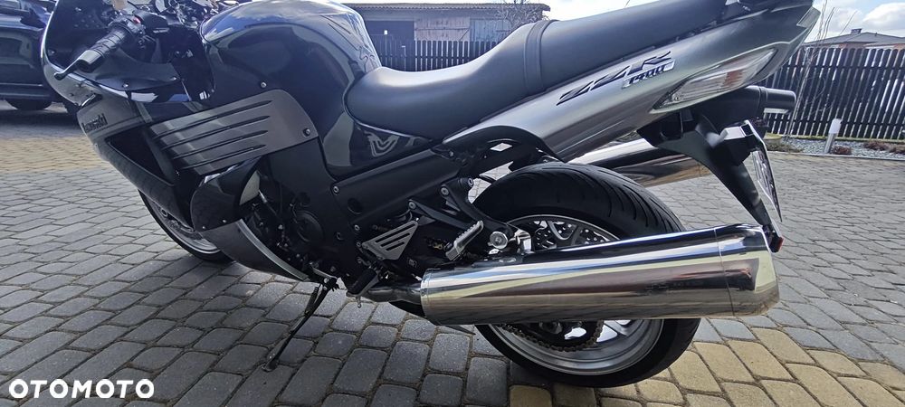 Kawasaki ZZR - 26