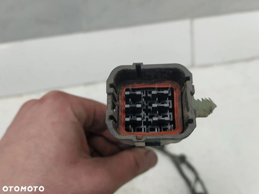 JAGUAR XJ X351 ELEMENTY ZDERZAKA PRZÓD KRATKA ŚRODKOWA LEWA PRAWA WIĄZKA KABEL PDC 4XPDC CZUJNIKI PARKOWANIA SPRYSKIWACZE ABSORBER CZUJNIK UDERZENIOWY ORYGINAŁ - 7