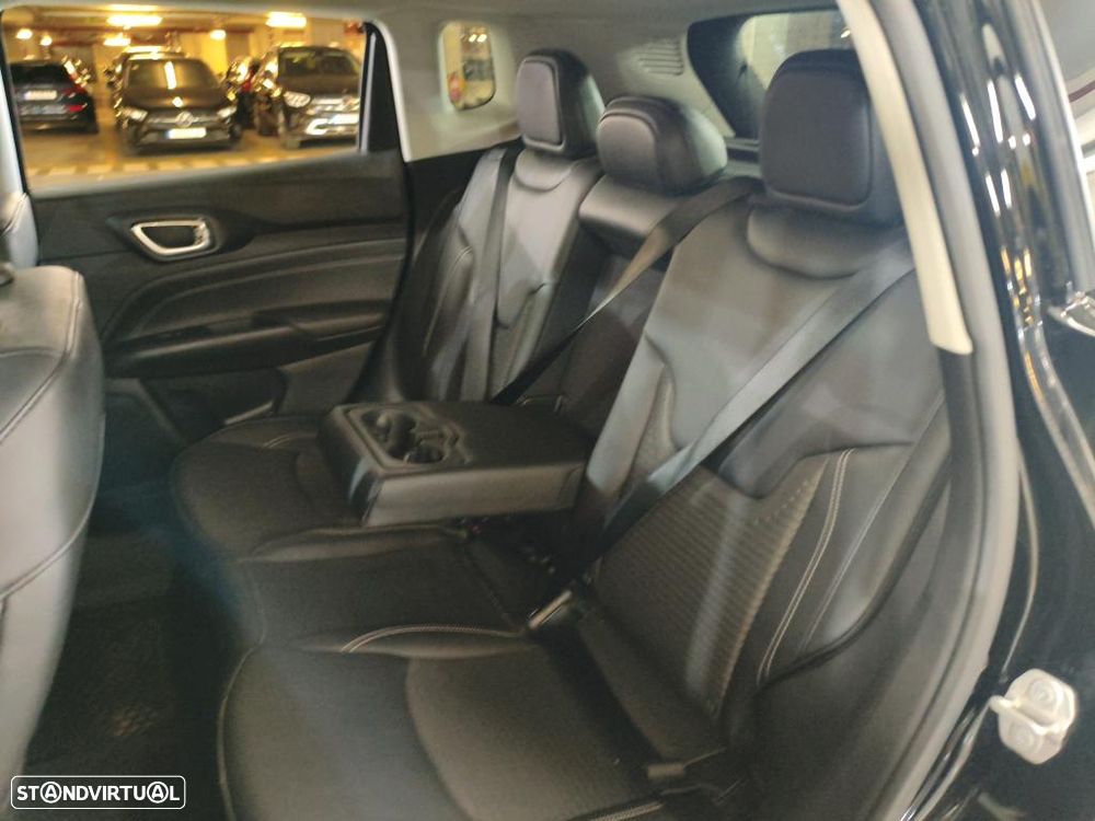 Jeep Compass 1.3 T Limited DCT - 6