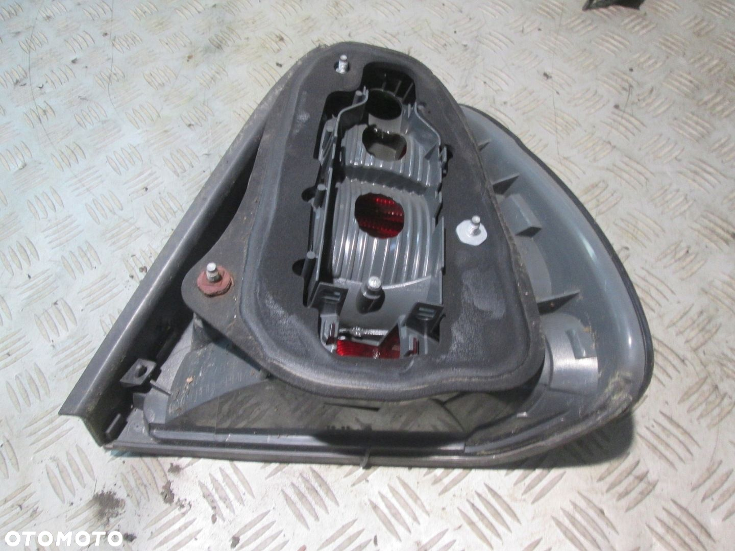 LAMPA TYŁ LEWY TYLNA LEWA BMW 3 E46 COMPACT 6927763 - 2