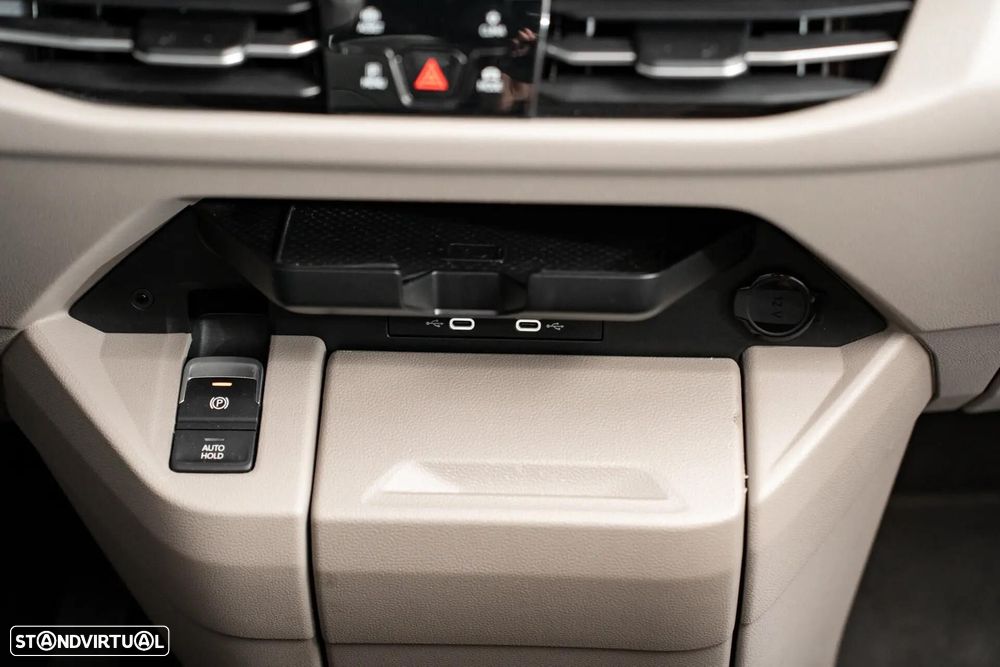 VW Multivan 1.4 TSI e-Hybrid Life Longa DSG - 18