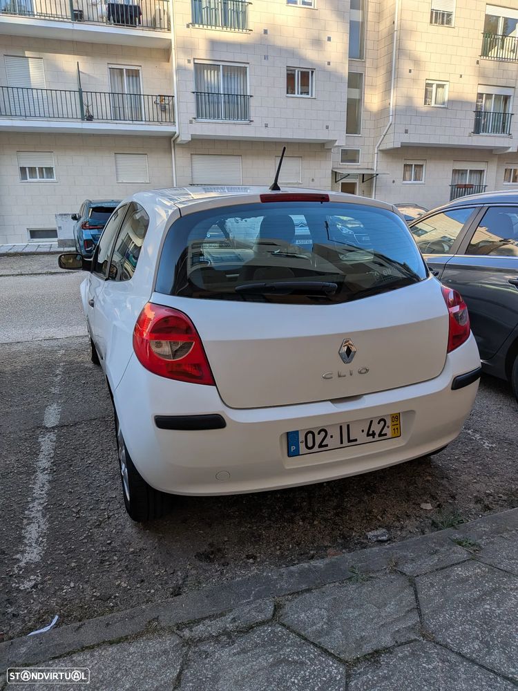 Renault Clio 1.2 16V GT - 3